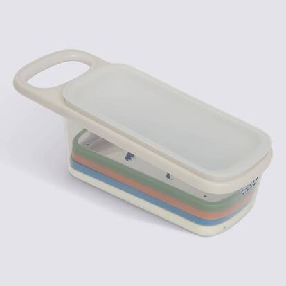 [271068] RALLADOR SET 4 PIEZAS CON CONTENEDOR 190266